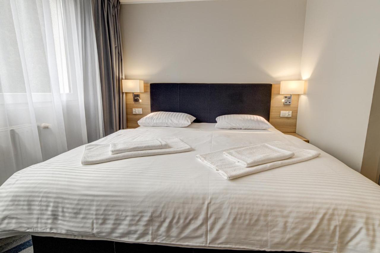 Hotel Dobosz Police Dış mekan fotoğraf