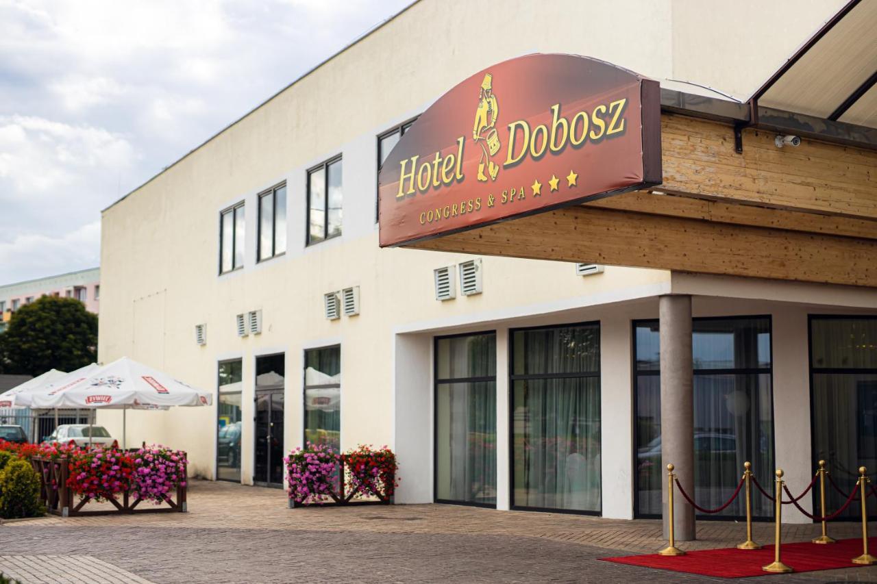 Hotel Dobosz Police Dış mekan fotoğraf