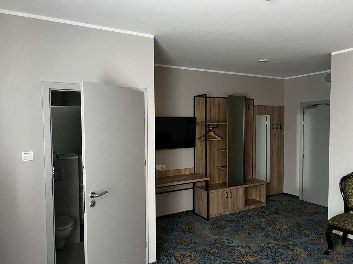 Hotel Dobosz Police Dış mekan fotoğraf