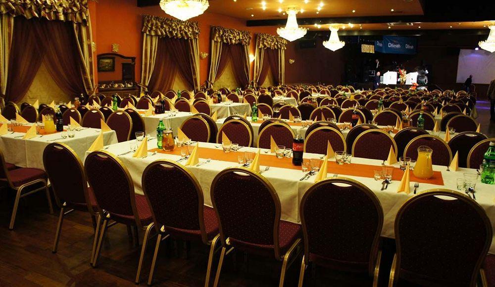 Hotel Dobosz Police Dış mekan fotoğraf