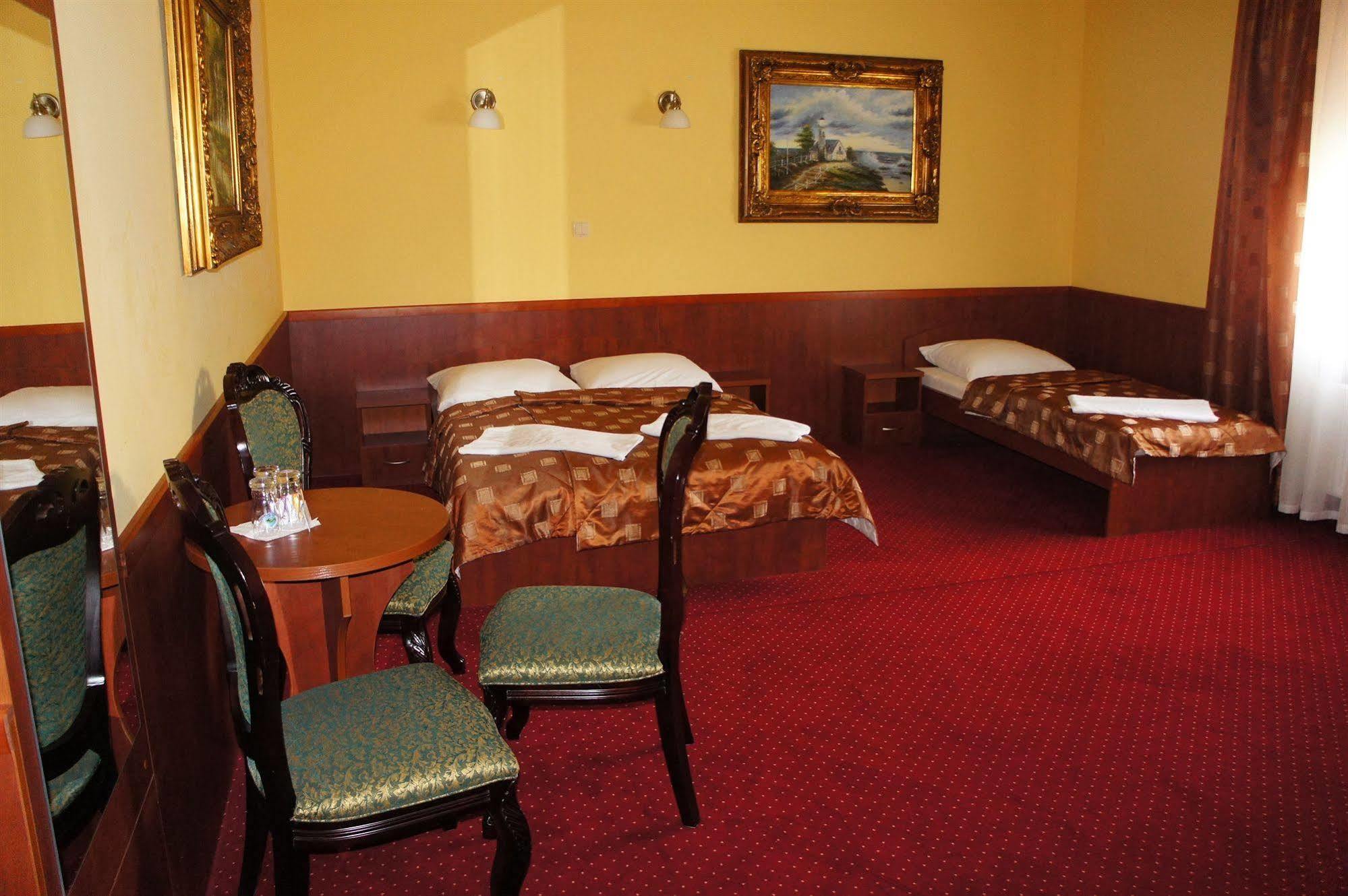 Hotel Dobosz Police Dış mekan fotoğraf