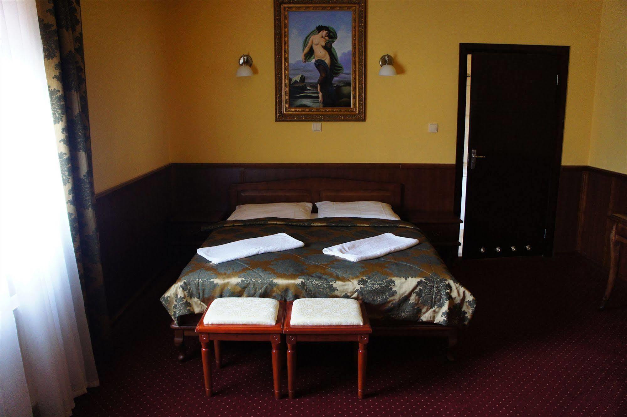 Hotel Dobosz Police Dış mekan fotoğraf